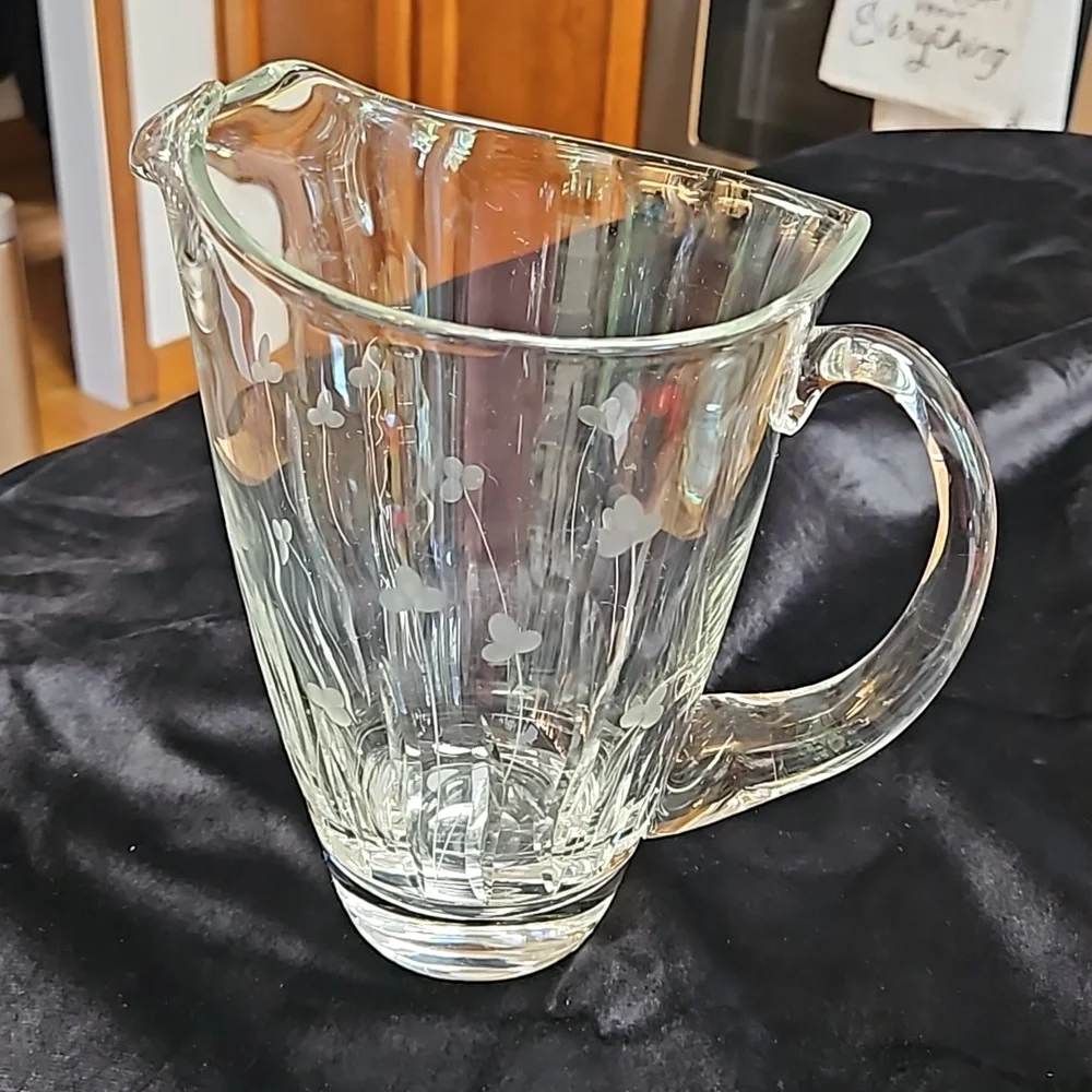 Glass crystal water pitcher